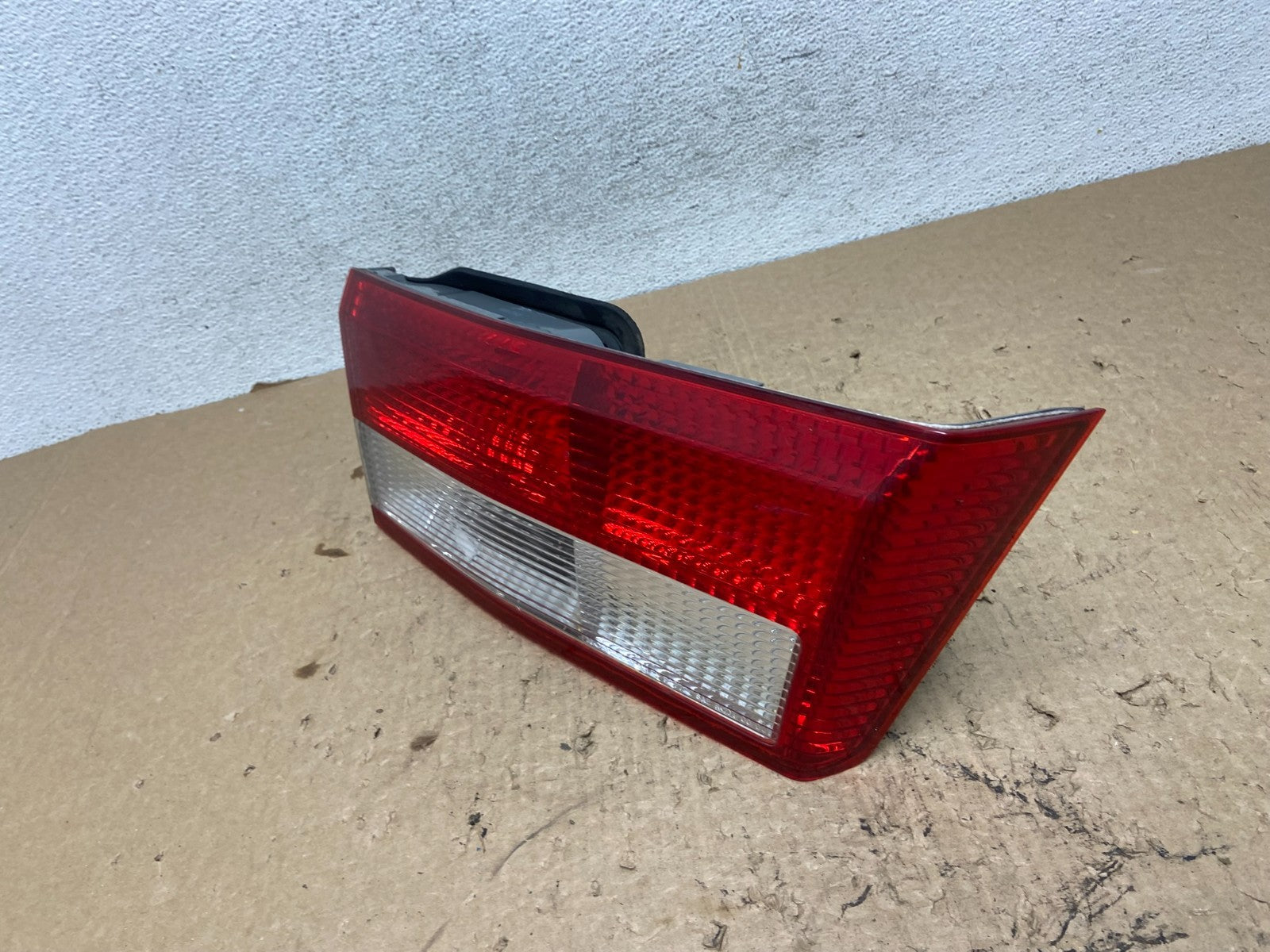2003-2004 Honda Accord Sedan Left Driver LH Inner Tail Light AF8391 DW1