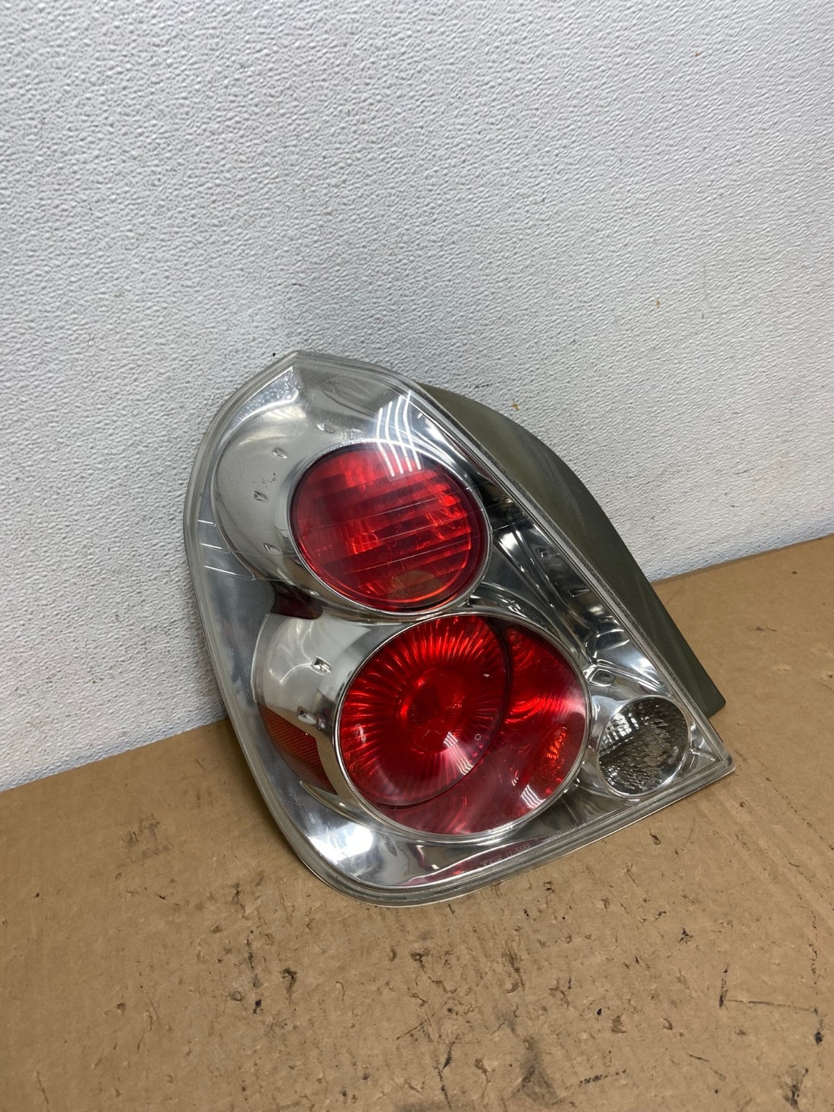 2005 to 2006 Nissan Altima Left Driver Side Tail Light DEPO AD3303 LK2