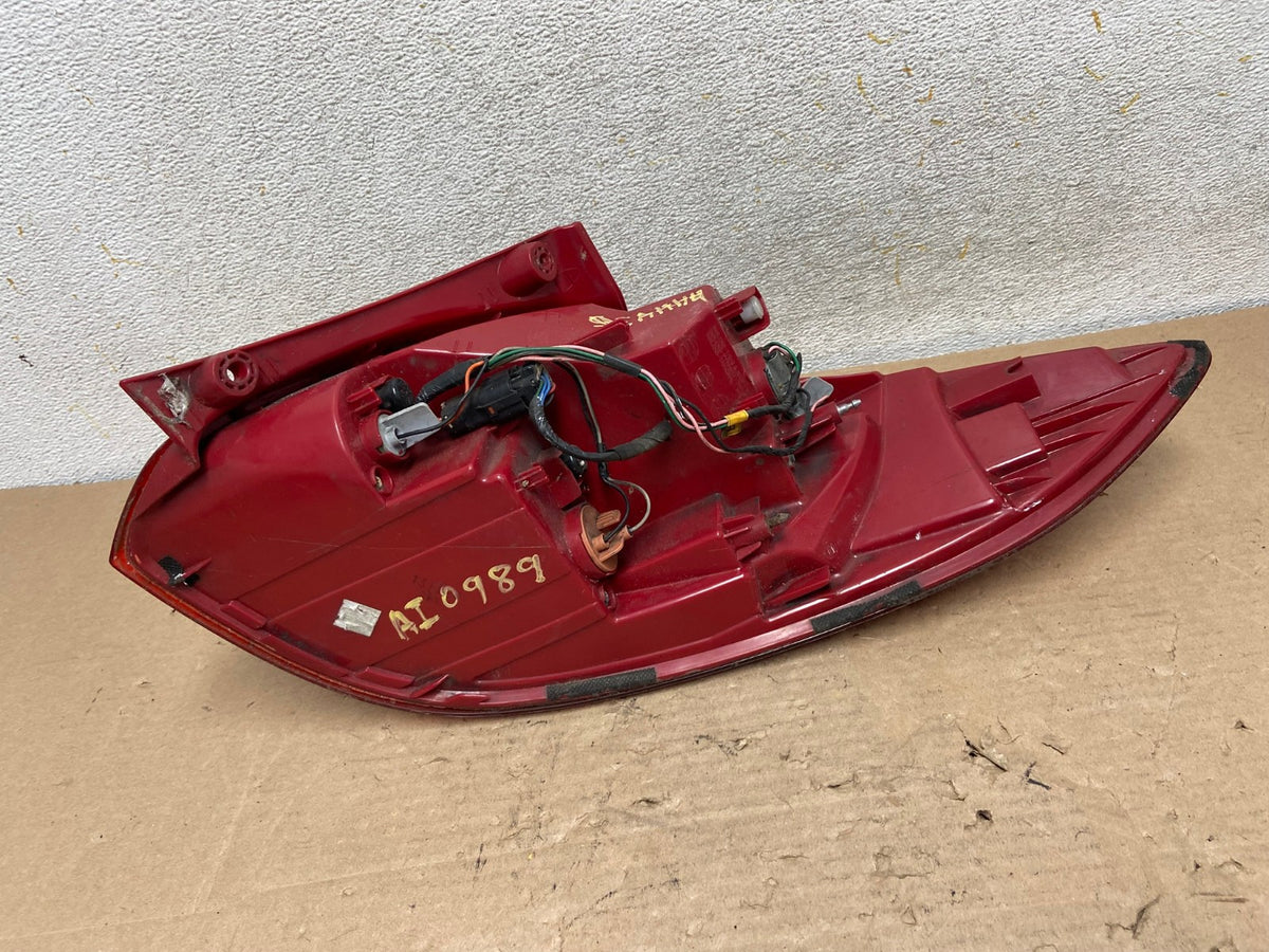 2012 to 2017 Hyundai Veloster Left Driver LH Tail light AI0989 LK7