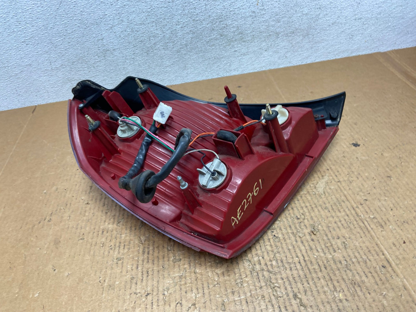 2001 2002 2003 Hyundai Elantra Right Passenger Rh Tail Side Light AE2761 LK7