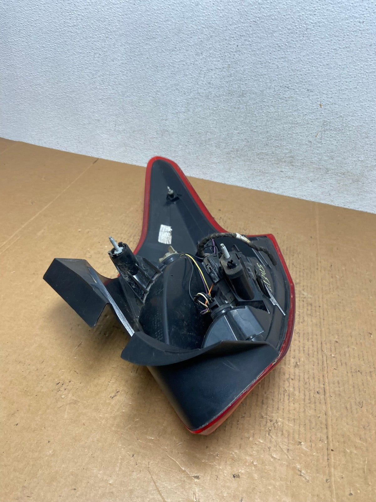 2015 to 2018 Ford Focus Tail Light Hatchback Left Driver LH Side AE1345 LK4