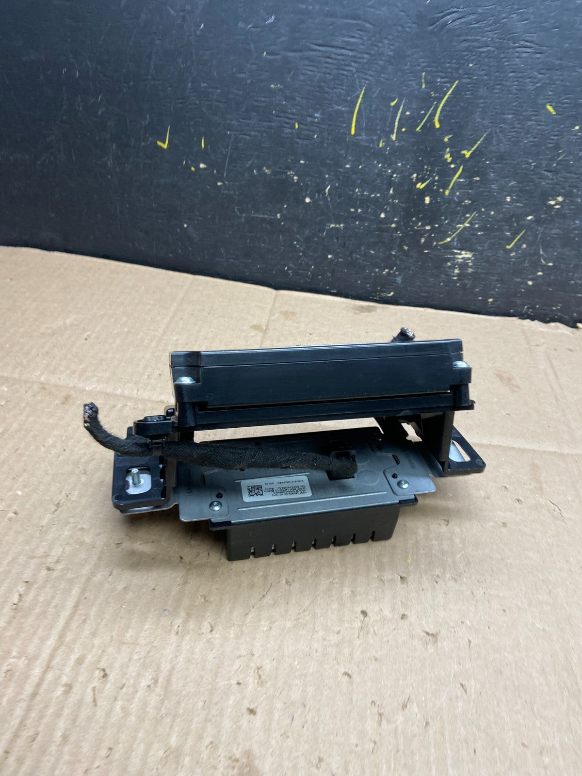 2014 2015 Ford Explorer Transit Taurus Bluetooth Radio Display Screen AC9511 DG4
