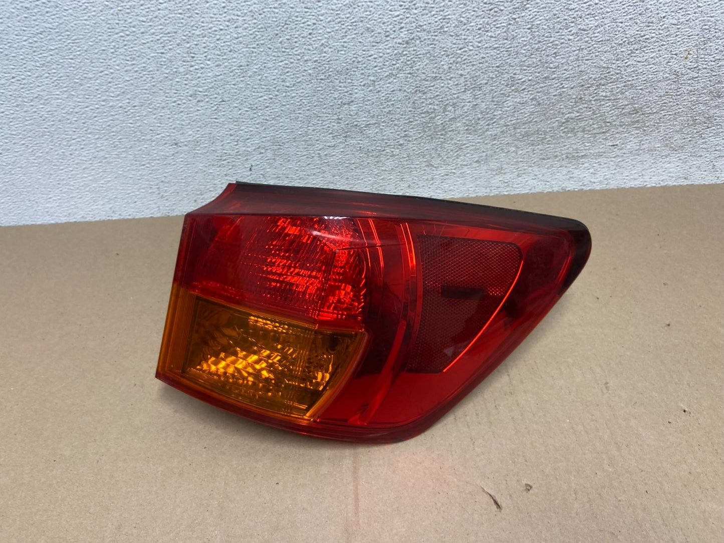 2006-2008 Lexus IS250 Right Passenger Rh Side Outer Tail Light AG6599 DW0