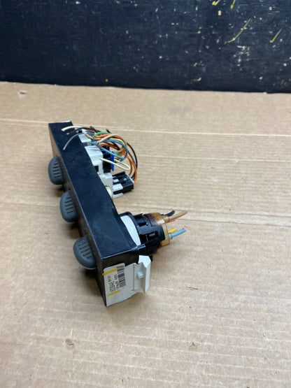 2001 - 2007 GMC Chevrolet Express 1500 Climate Control A/C W0221 DG2