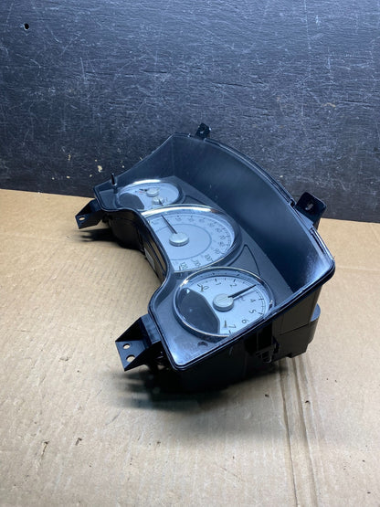 2007 2008 Chrysler Aspen Speedometer Cluster Gauge AI9747 DW2