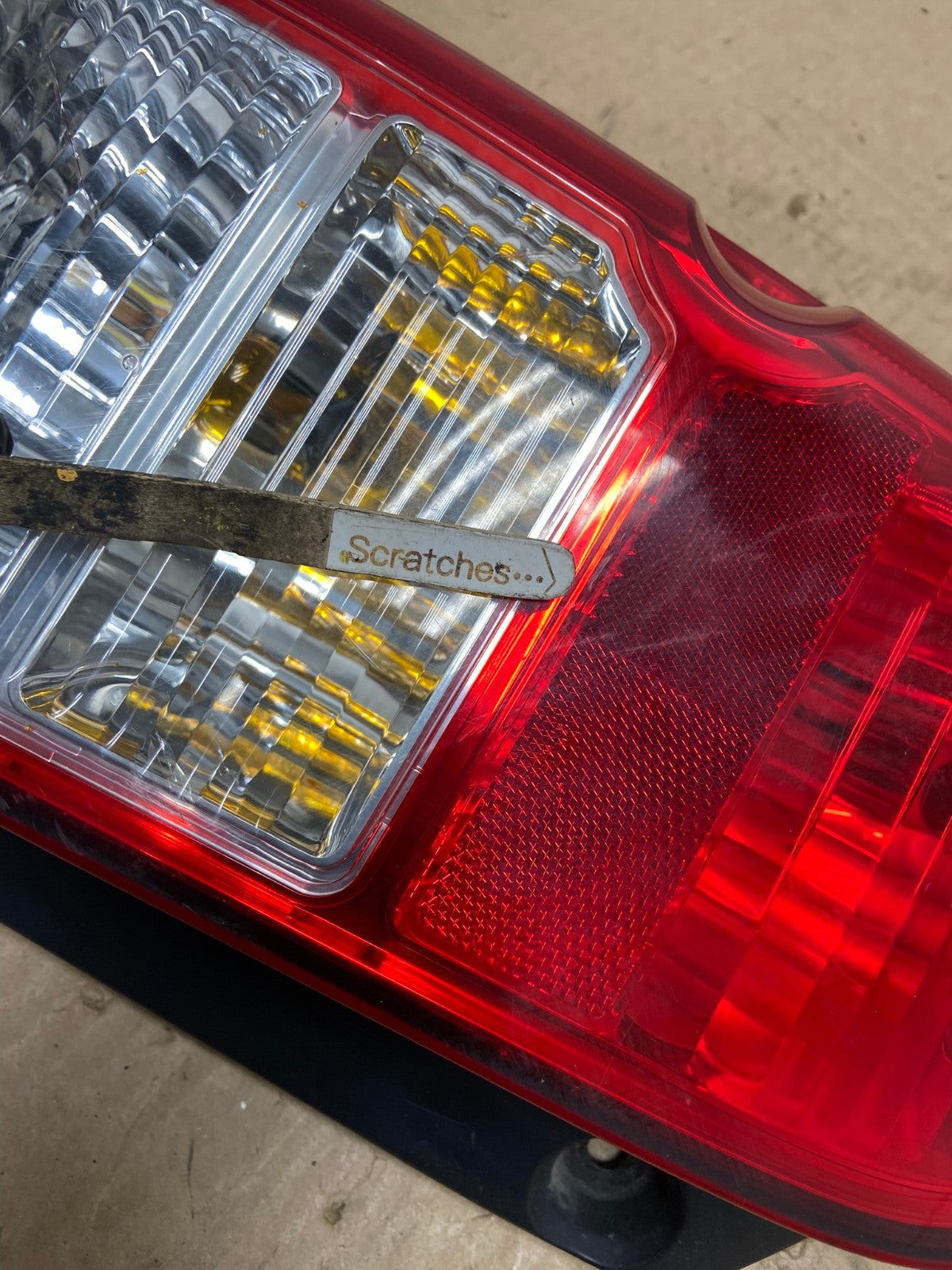2005 to 2012 Nissan Pathfinder Tail light Left Driver Lh Side AI2472 LK3