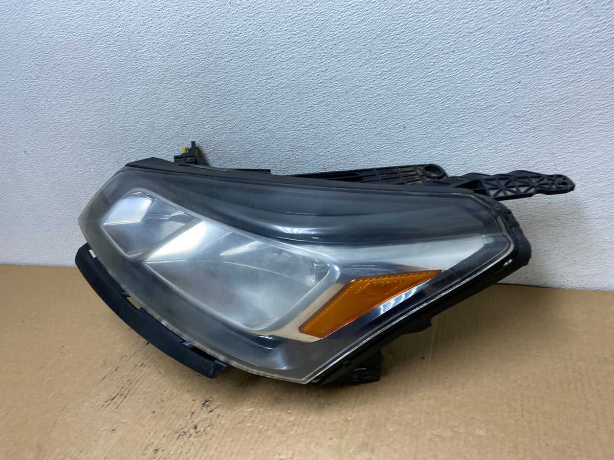 2013-2017 Chevrolet Traverse Left Driver LH Side Headlight Halogen AG2114 LK1