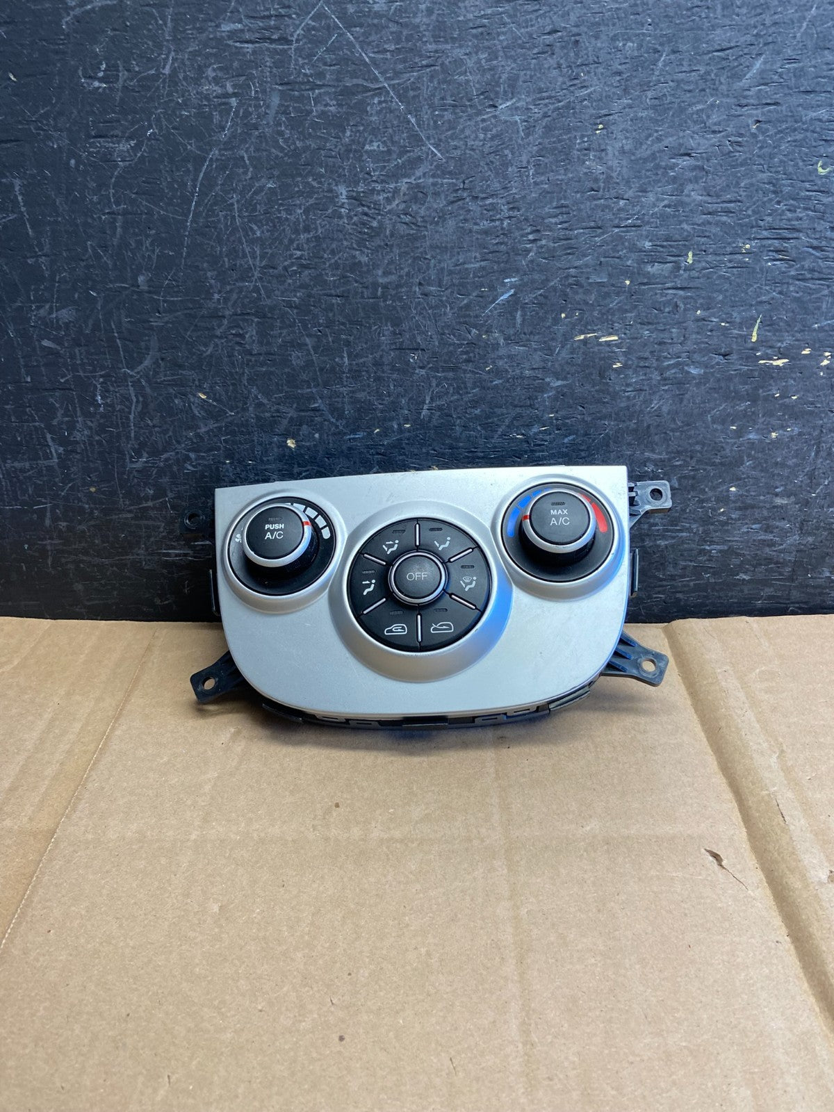 2010 2011 2012 Hyundai Santa Fe Automatic Climate AC Heater Control OE AI5962 DG0