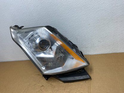 Xenon 2010 to 2016 Cadillac SRX Right Passegner Side Headlight AC7601 DW1