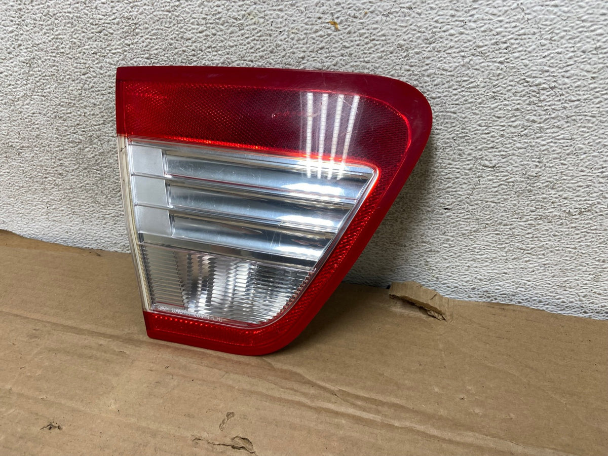 2006 - 2009 Mercury Milan Left Driver Lh Side Tail Light Inner AG8227 LK2