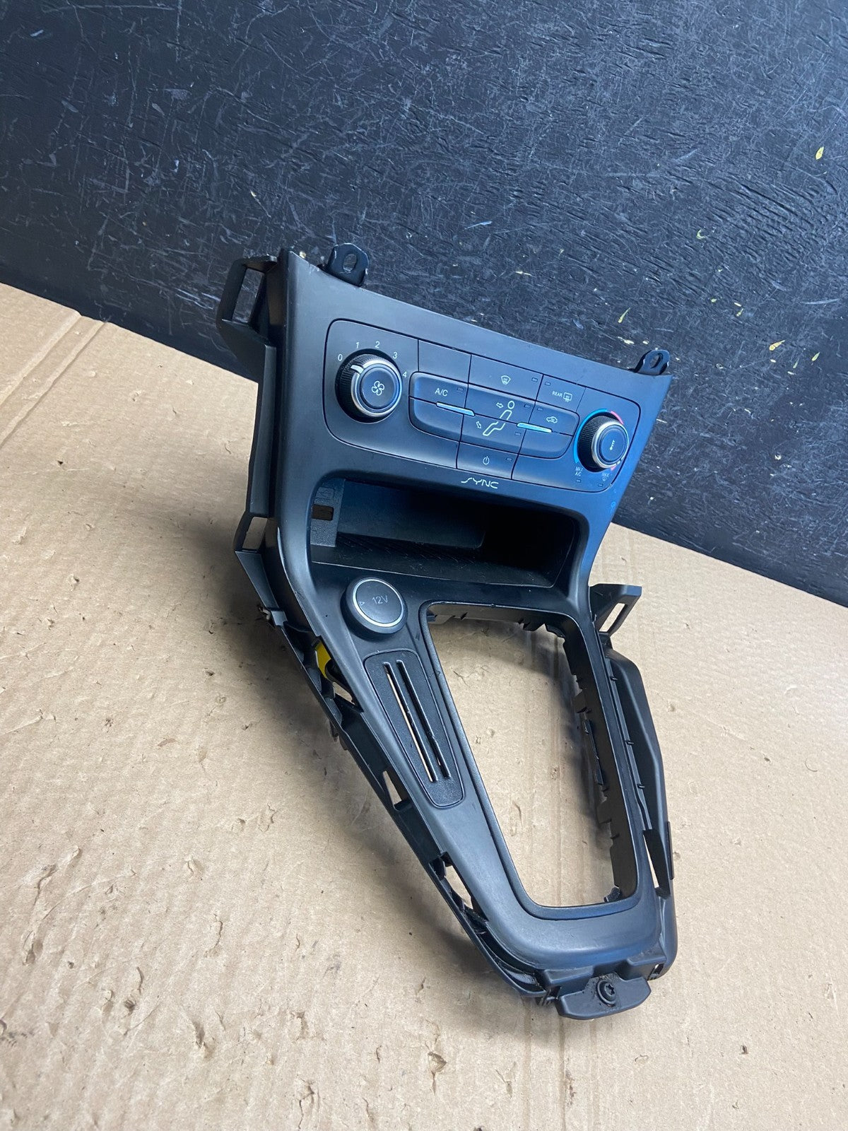 2015 2018 Ford Focus Ac Heater Climate Control Shifter Bezel Trim af6317 DG2