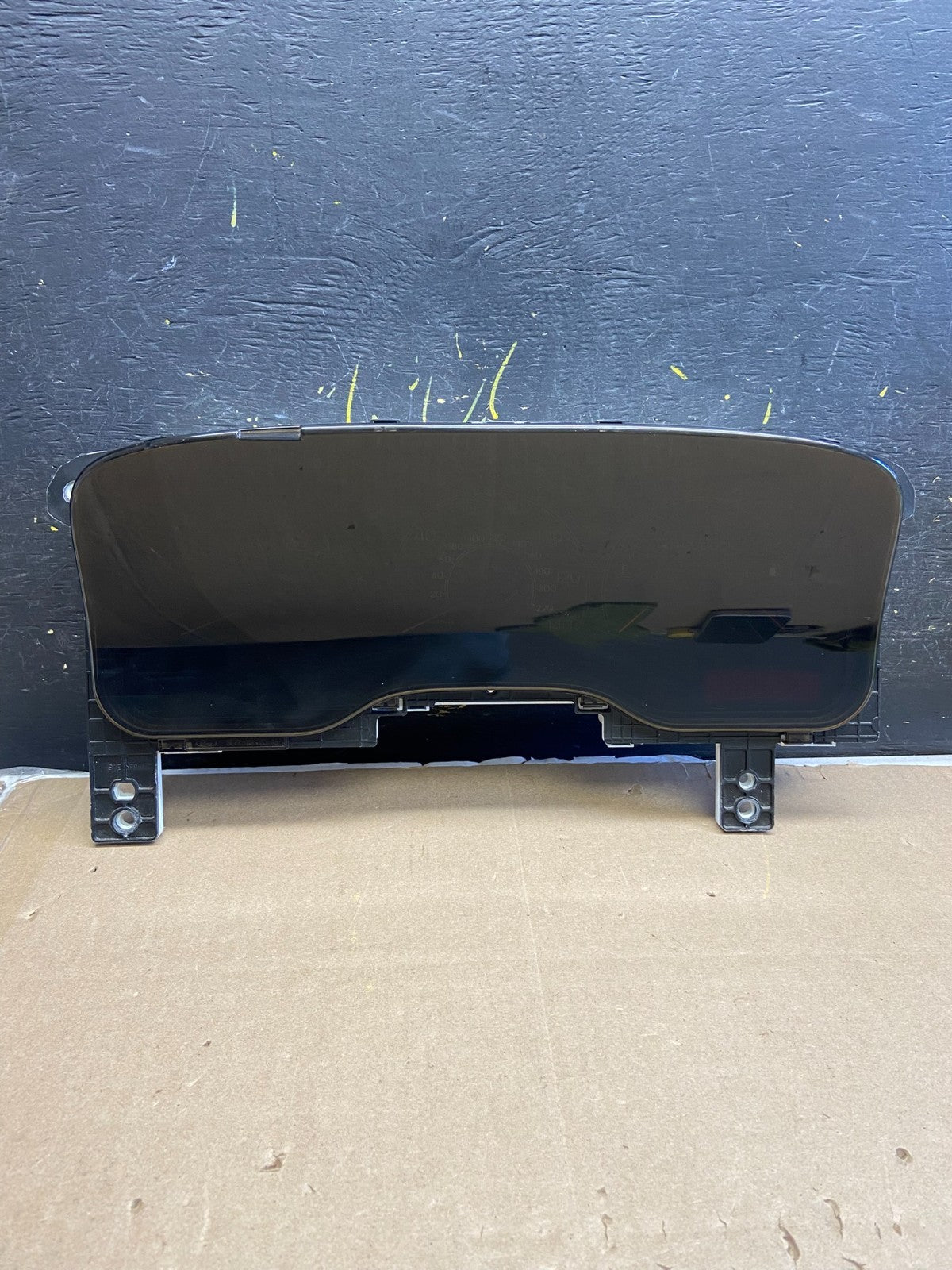 2004 Lincoln Navigator Speedometer Gauge Cluster AB18760