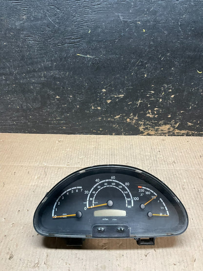 2003 to 2006 Sprinter 2500 3500 Instrument Speedometer Gauge Cluster Y1983 DG0