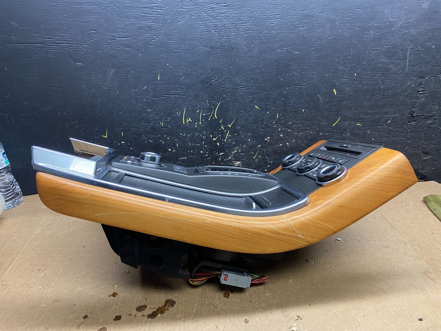 2010-2013 Land Rover Sport Center Climate Console Control Shifter Trim Z4275 DG4