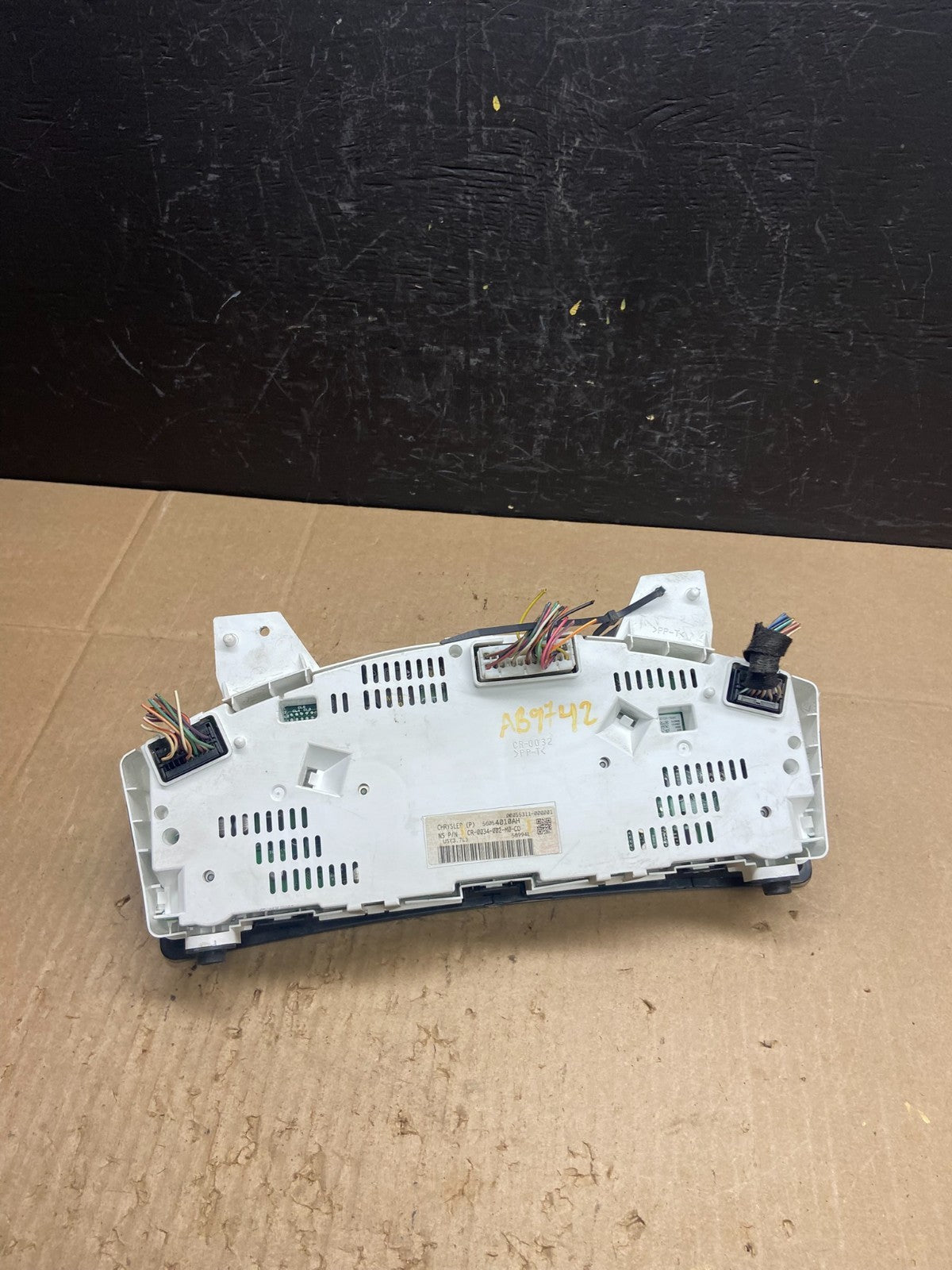2006 Jeep Grand Cherokee 3.7L Speedometer Gauge Cluster OEM ab9742 DG5