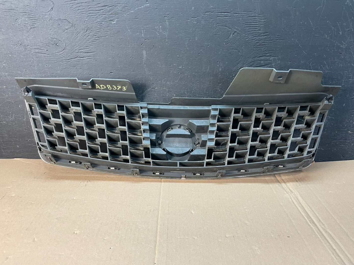 2007 2008 2009 Nissan Sentra Front Upper Grill Grille AD8373 DG3