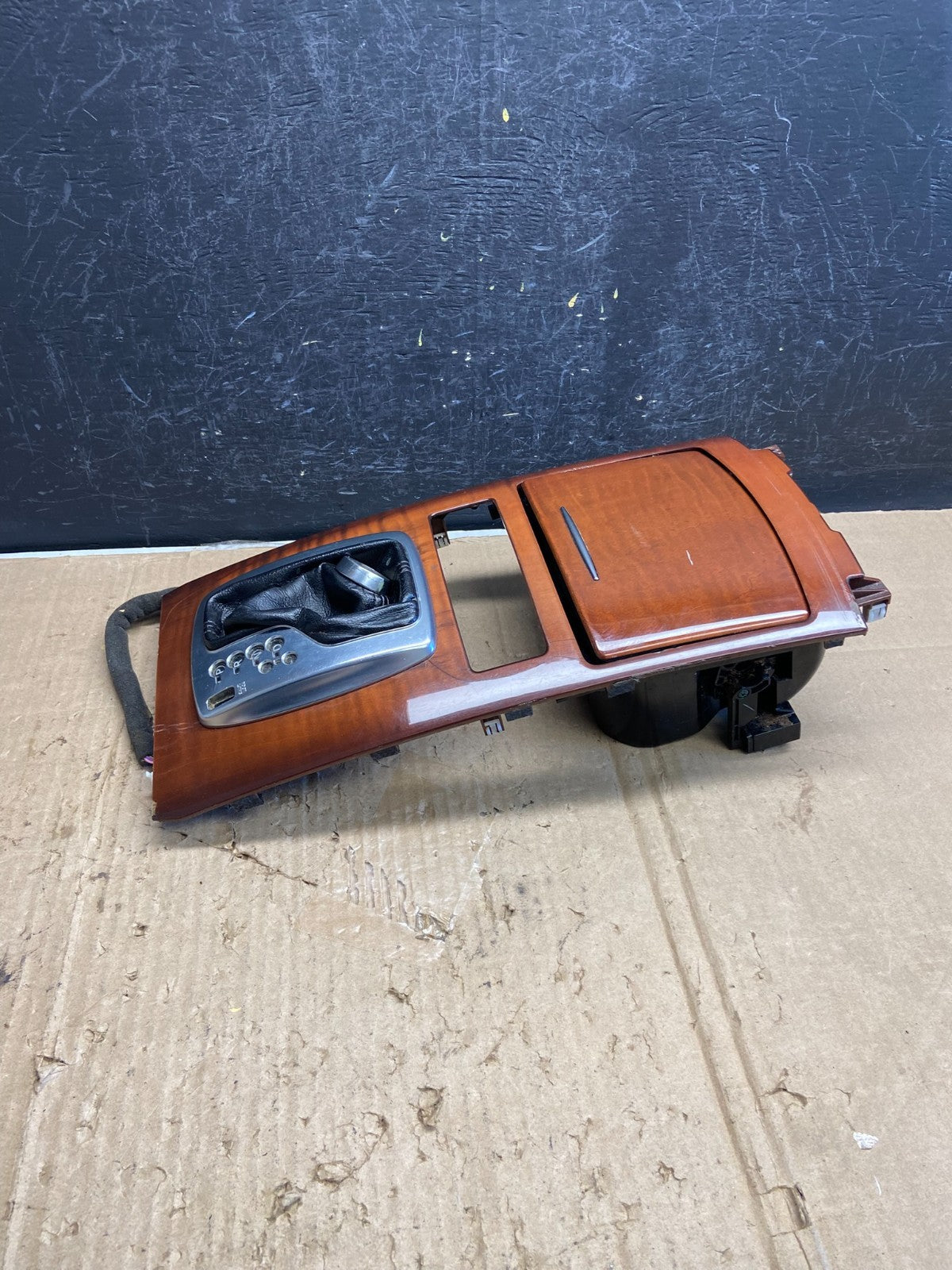 2014 to 2017 Infiniti QX70 Center Console Shifter Floor Bezel Panel ae2056 DG1