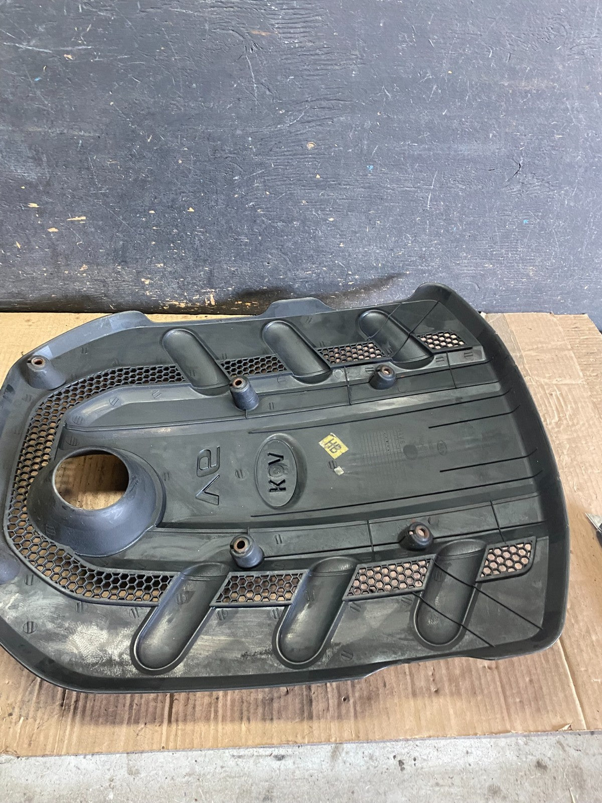 2007 to 2009 Kia Amanti Engine Motor Cover V6 Q0665 DG7