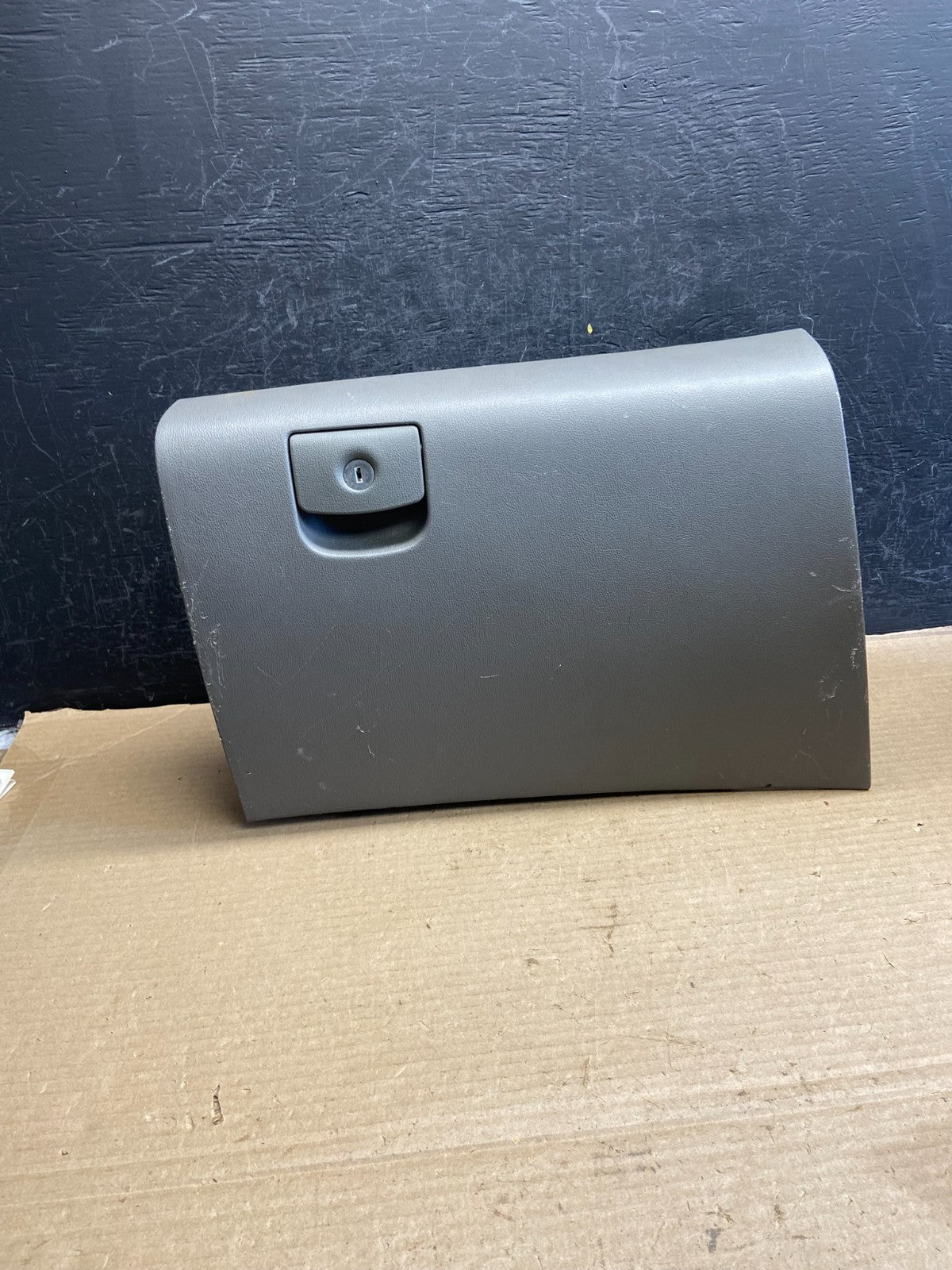 2009 to 2010 Hyundai Sonata Glove Box AH3592 PS0