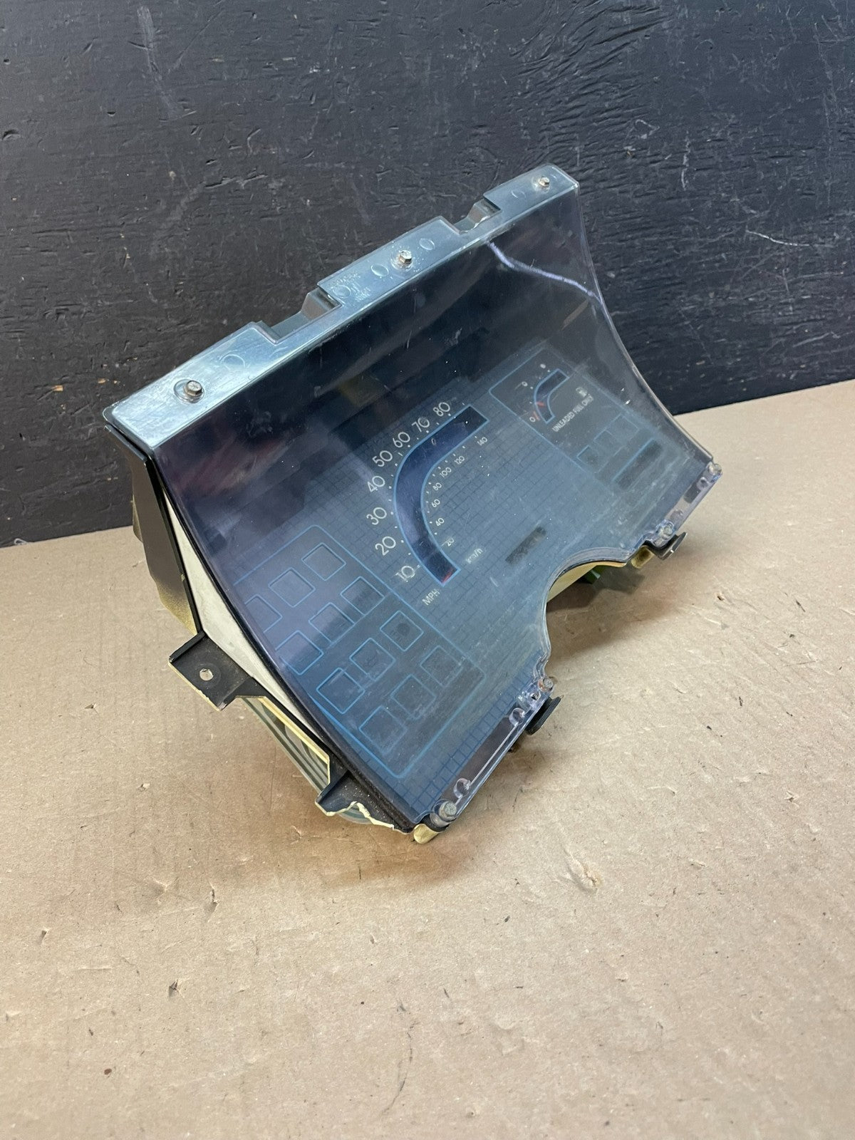 1992 Chevrolet Astro Cluster Gauge Speedometer ECM AE3332 DG1
