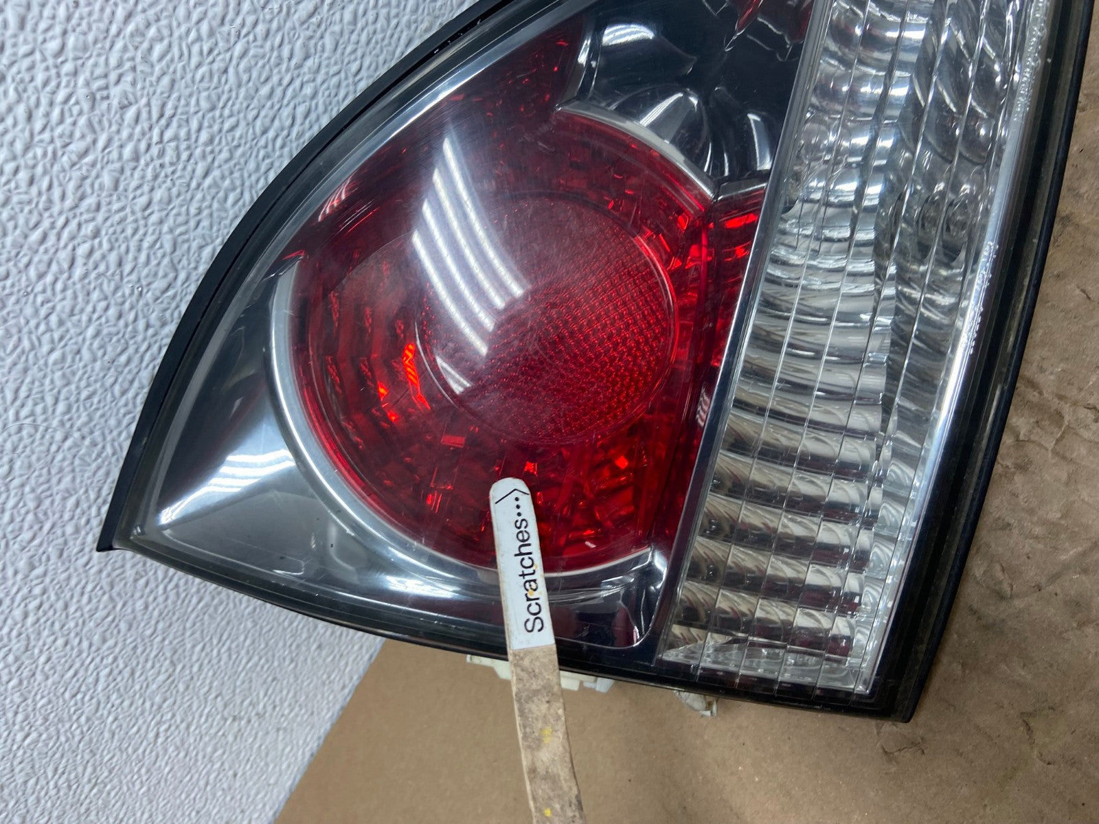 2000-2003 Lexus Rx300 Left Driver Lh Side Rear Inner Tail Light Oem AB8373 LK3