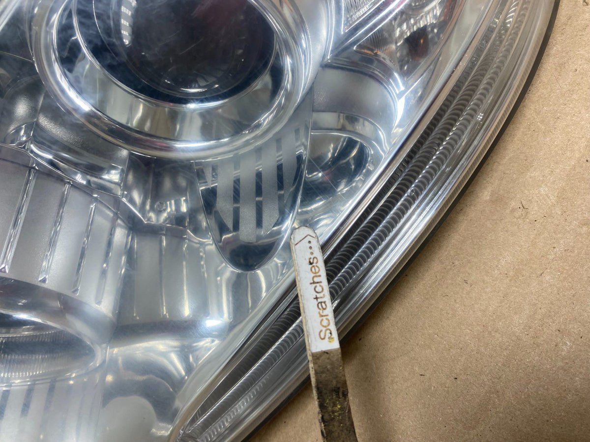 2009 - 2010 Hyundai Sonata Left Driver LH Side Headlight Halogen AH9330 DW3