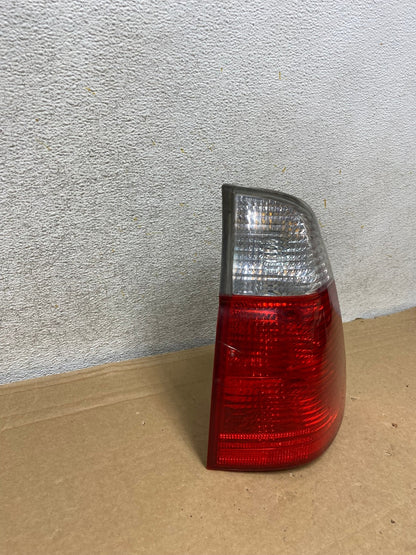 2004 2005 2006 BMW E53 X5 Right Passenger Rh Side Tail Light AH8223 LK4