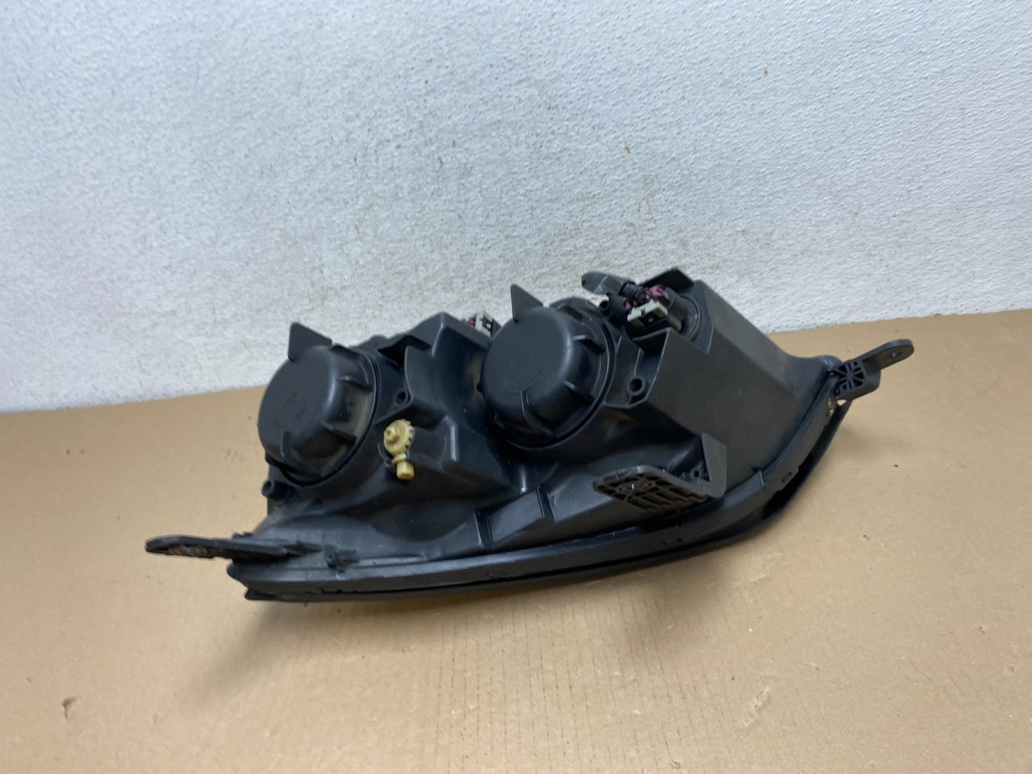 2008 2009 2010 Saturn Vue Right Passenger Halogen Headlights AF3047 DW5