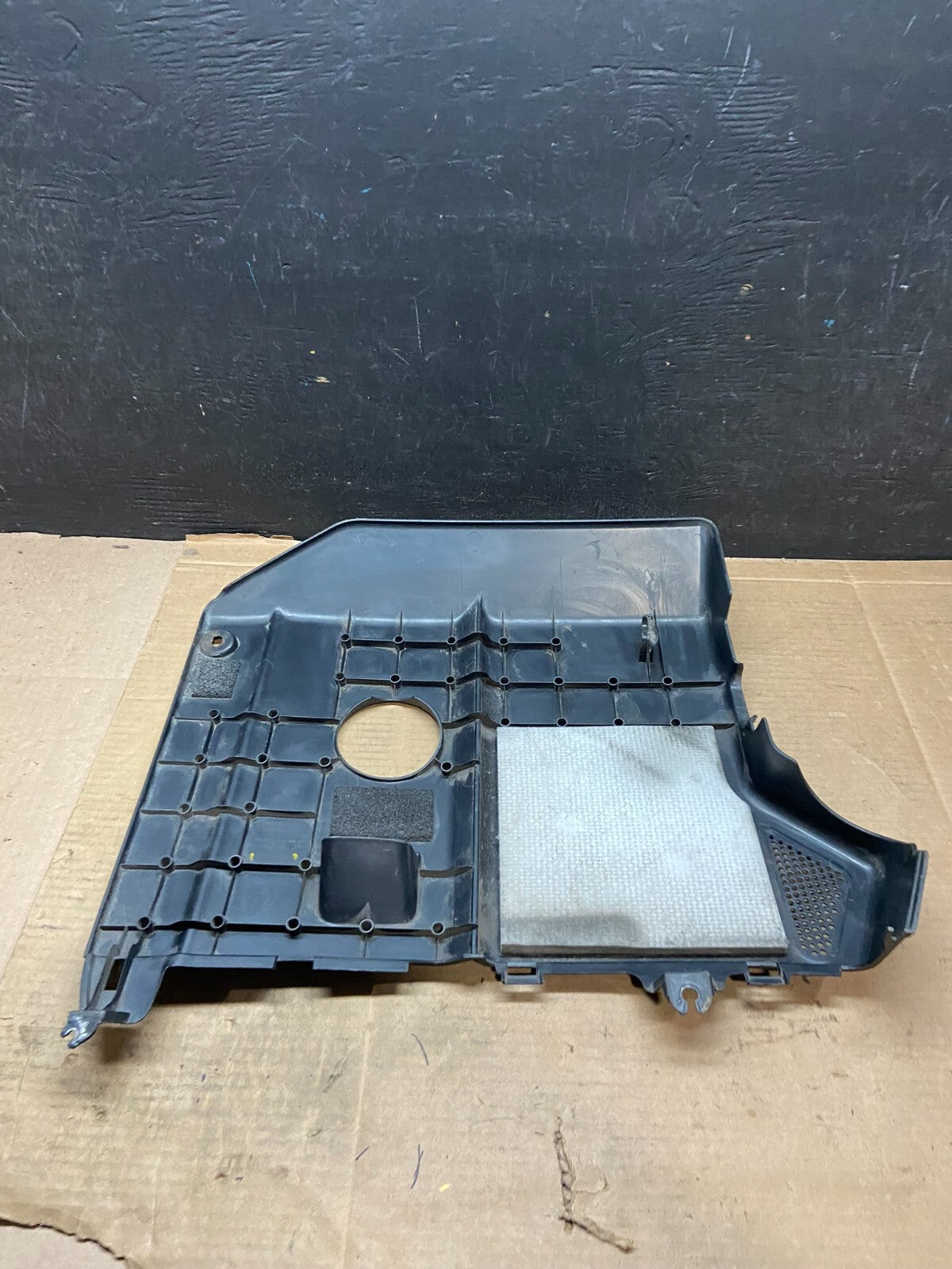 2006 to 2007 Toyota Highlander Hybrid Engine Motor Top Front Cover i3182 DG15