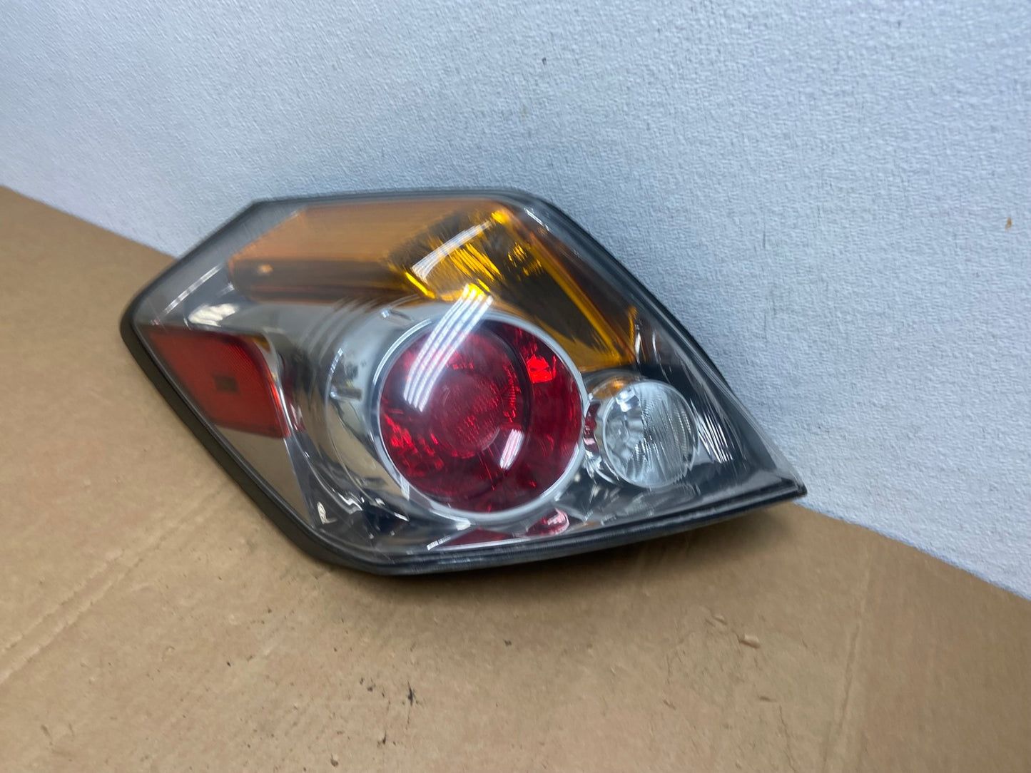 2007 to 2012 Nissan Altima Left Driver Lh Side Tail Light AC8435 LK1