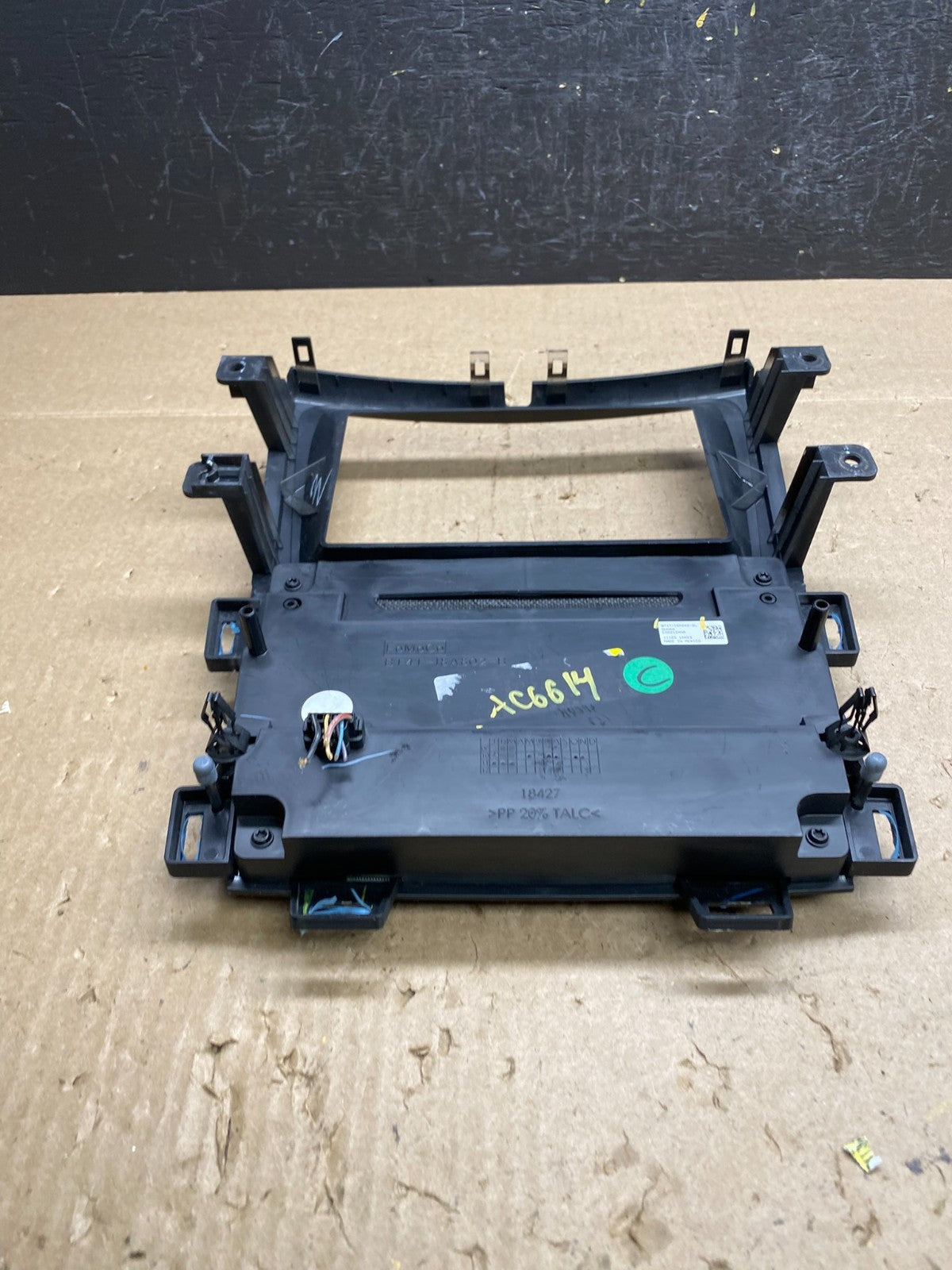 2011-2014 Ford Edge Heater Climate Control Radio CD Control Dash Bezel AC6614 DG5