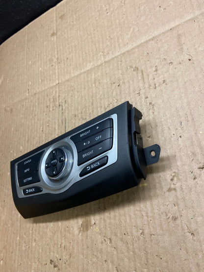 2009-2014 Nissan Murano AM FM Radio CD Control Panel Y5291 DG2