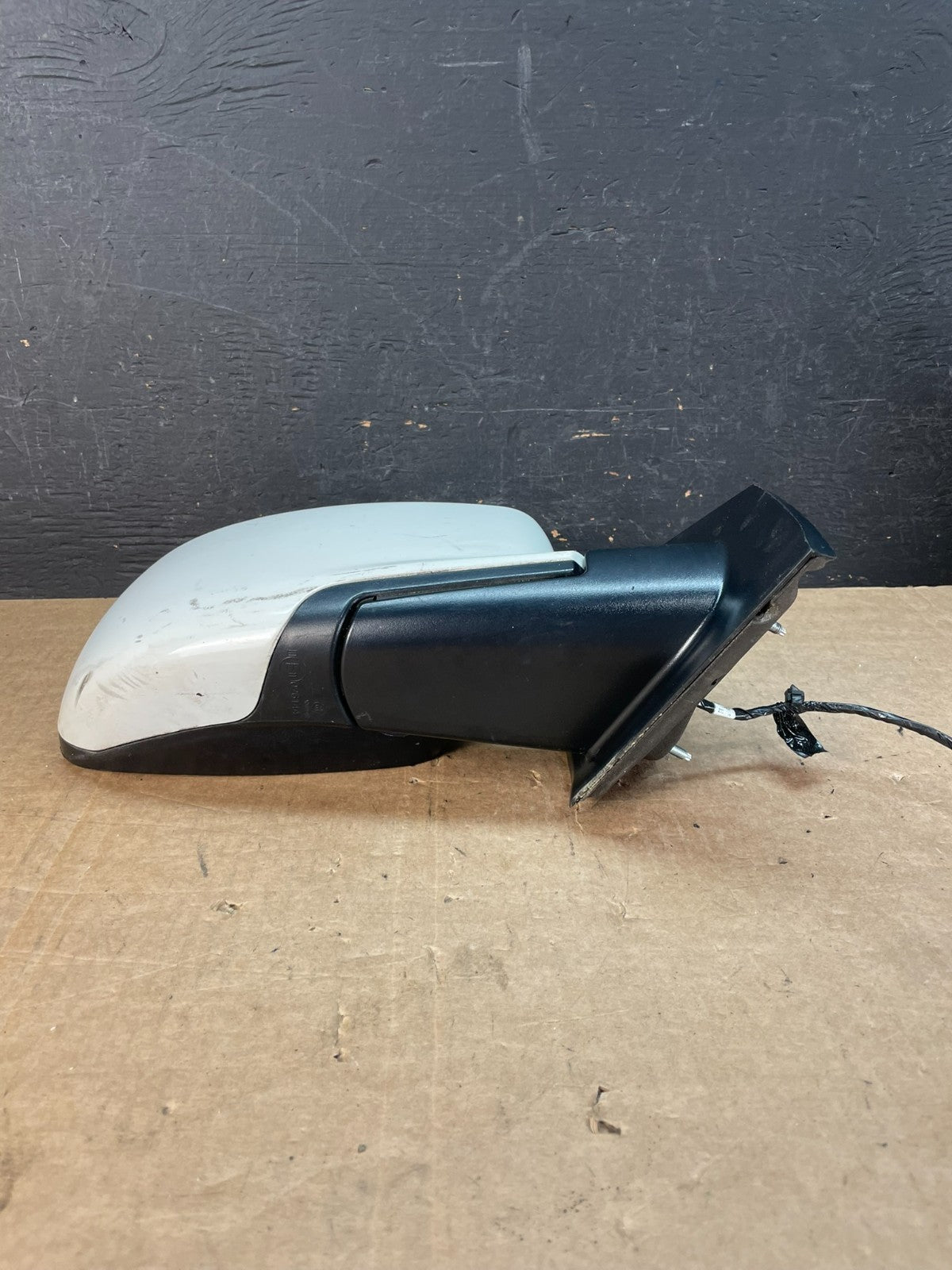 2009 - 2020 Dodge Journey Right Passenger View Door Mirror AE8528 DW3
