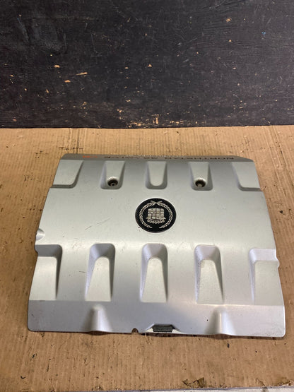 2001 to 2004 Cadillac Deville Seville Northstar Engine Motor Cover Q0306 DG1