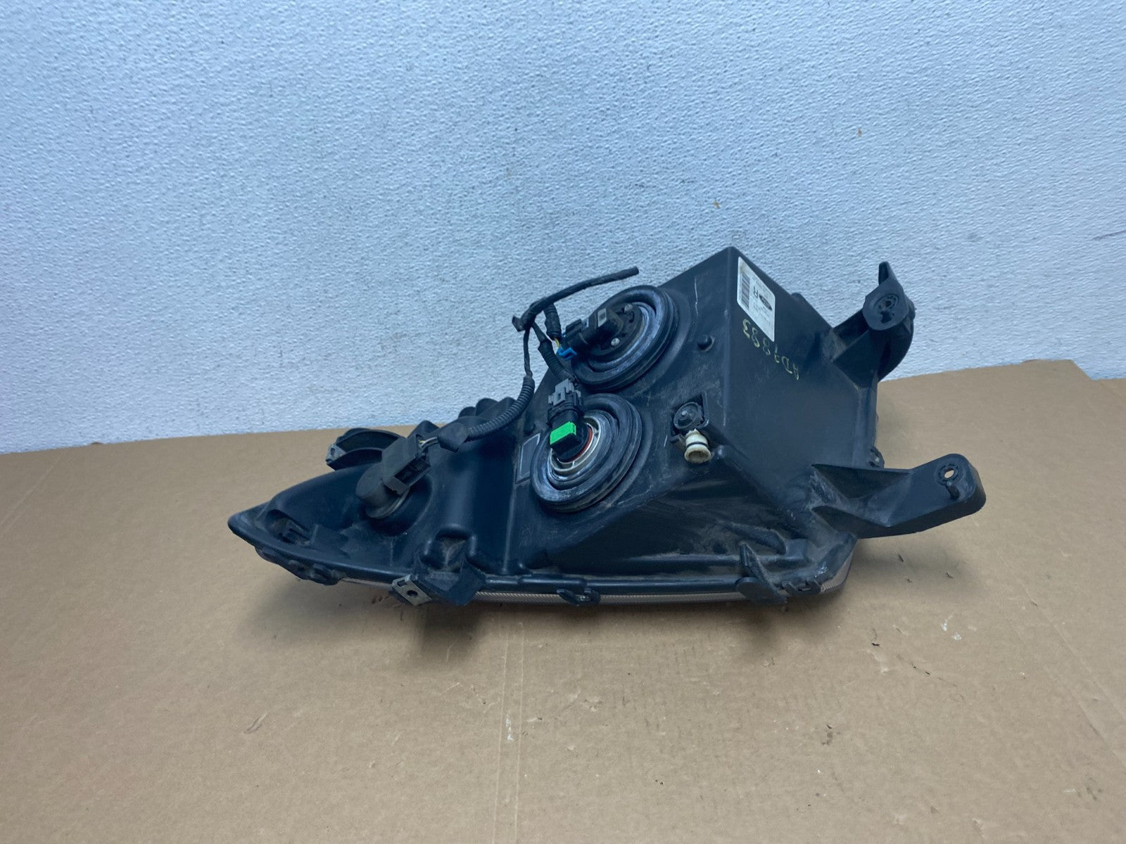 2007 to 2010 Ford Edge Right Passenger RH Halogen Headlight AD7883 DW4