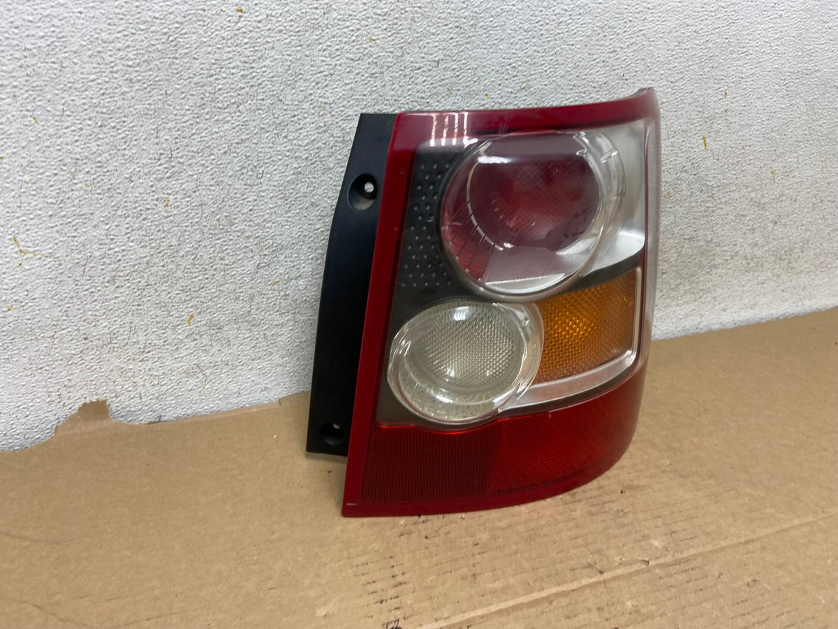 2006 - 2009 Land Rover Range Rover Sport Right Passenger Tail Light AH78131