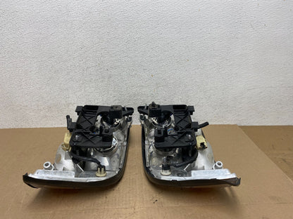 1998-2005 Blazer S10 GMC Jimmy Left+Right Set Headlight AE6764 DG5