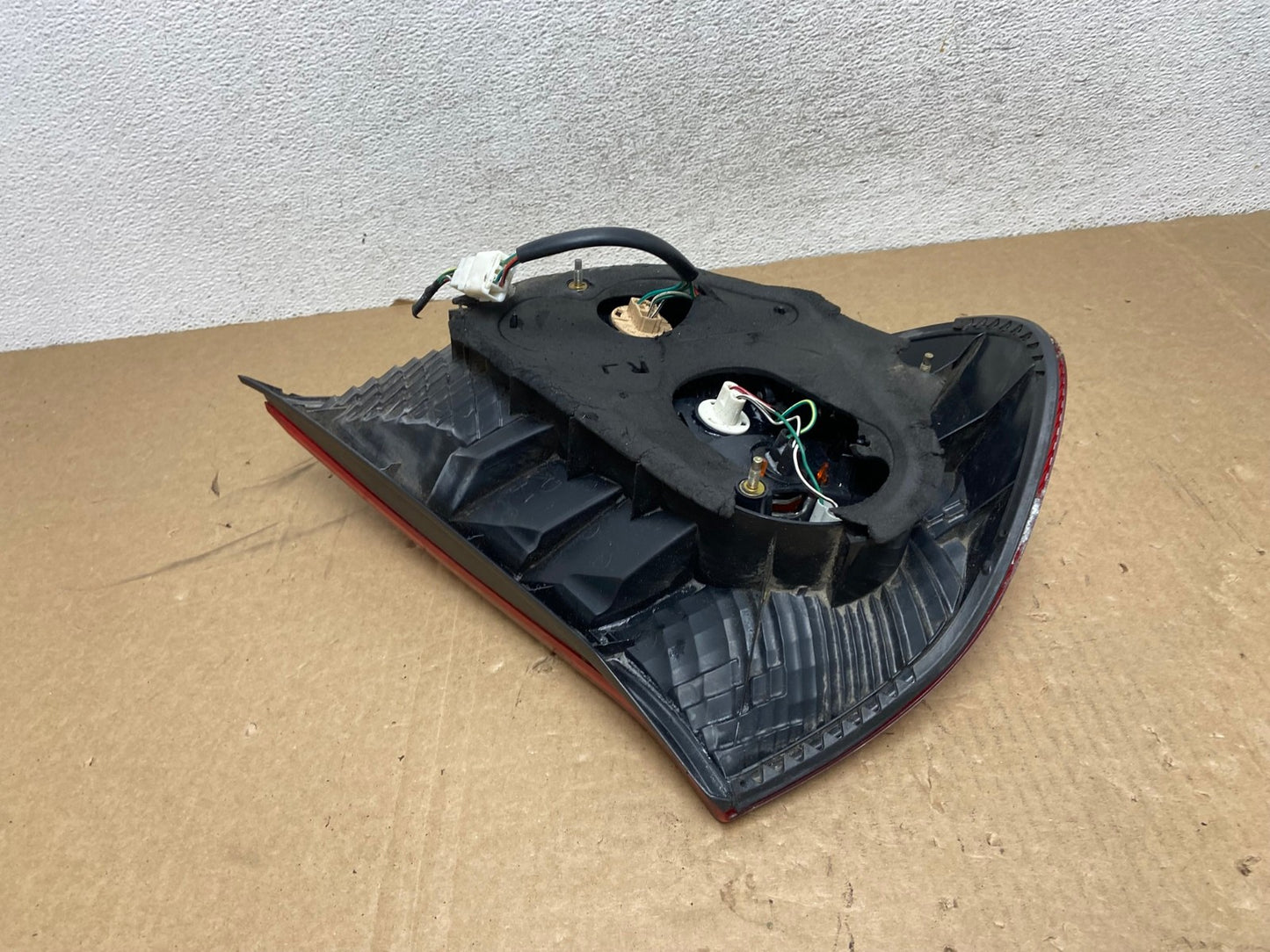 2002 2003 2004 Toyota Camry Tail Light Right Passenger Rh Side AG0501 LK5