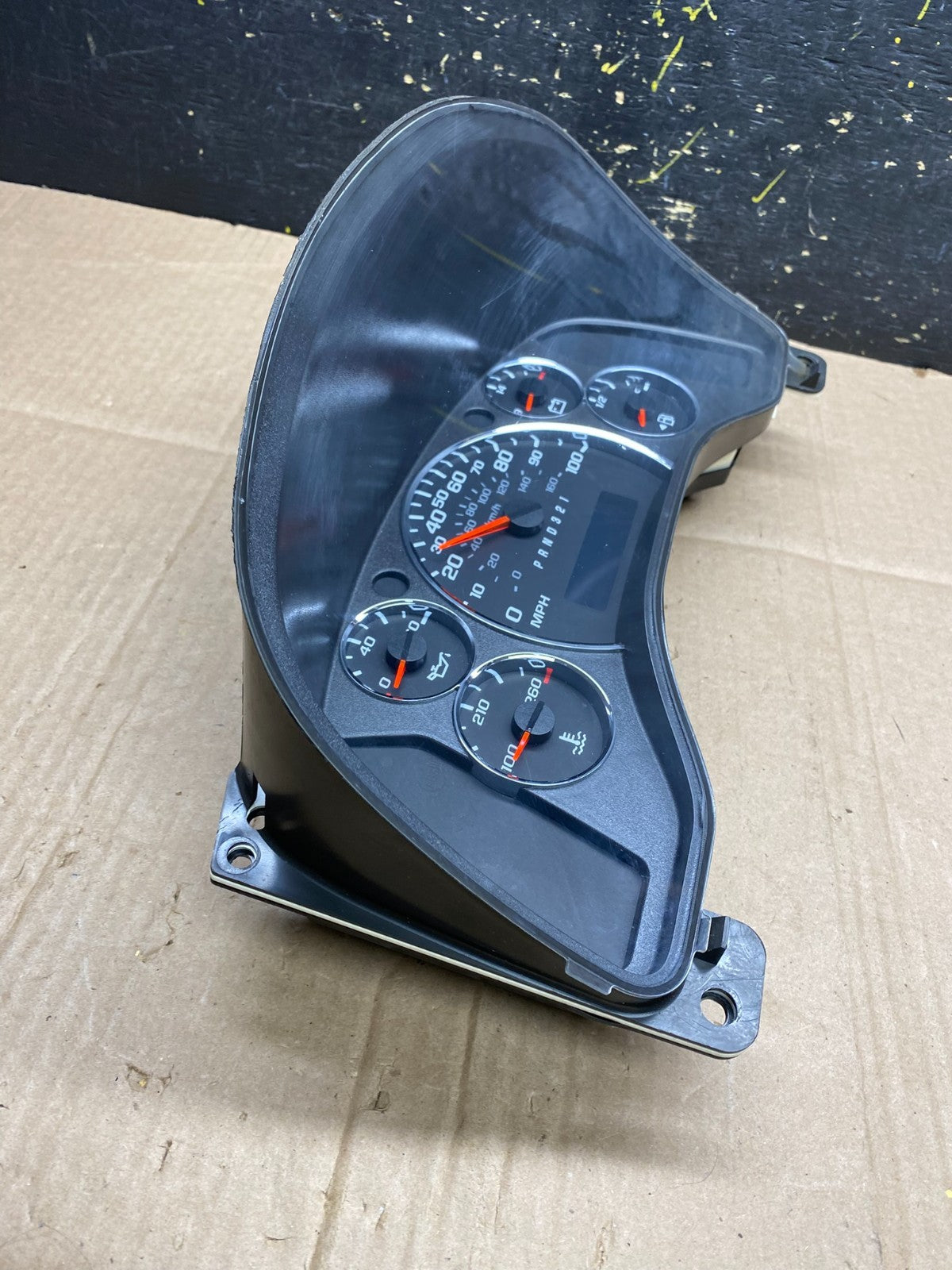 2008 to 2010 Chevrolet Express Speedometer Cluster Gauge AA4661 DG2