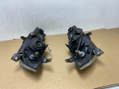 2004 to 2009 Mazda 3 Sedan Left+Right Side Halogen Headlights AF7319 DW13