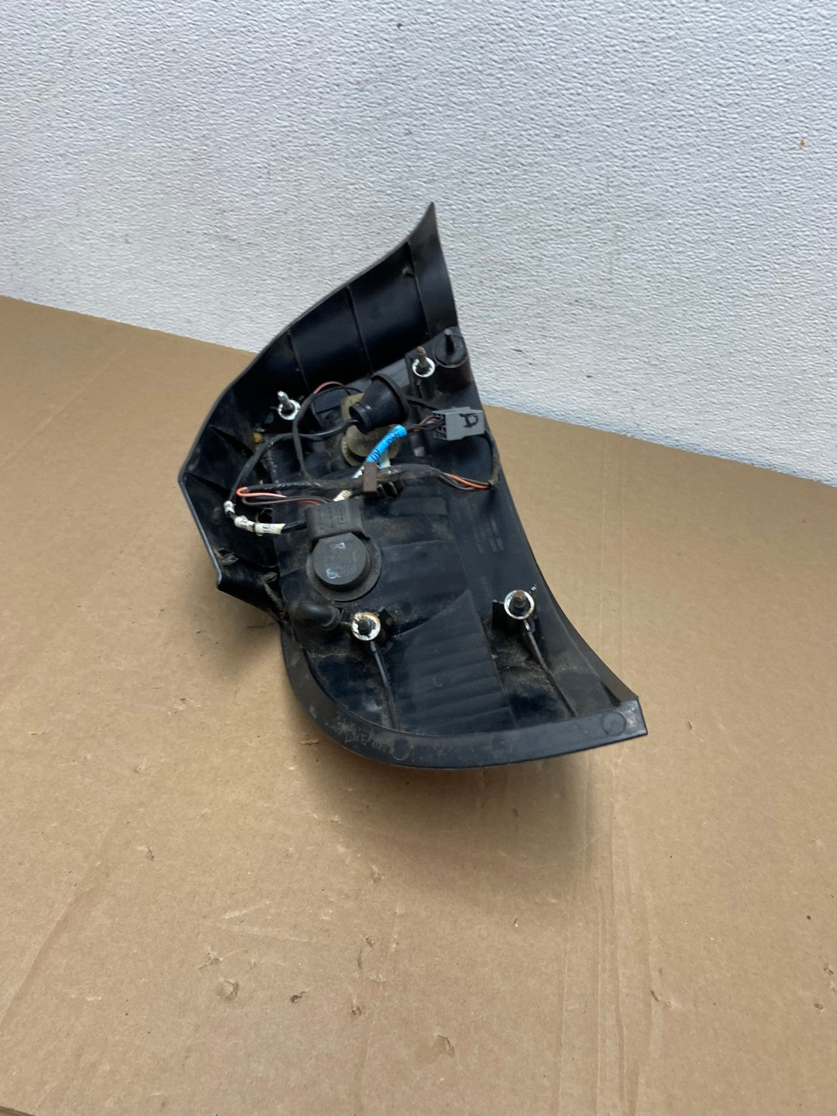 2000 - 2003 Mercury Sable Sedan Right Passenger Rh Side Tail Light Oem AC5571 LK5