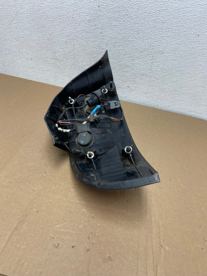 2000 - 2003 Mercury Sable Sedan Right Passenger Rh Side Tail Light Oem AC5571 LK5