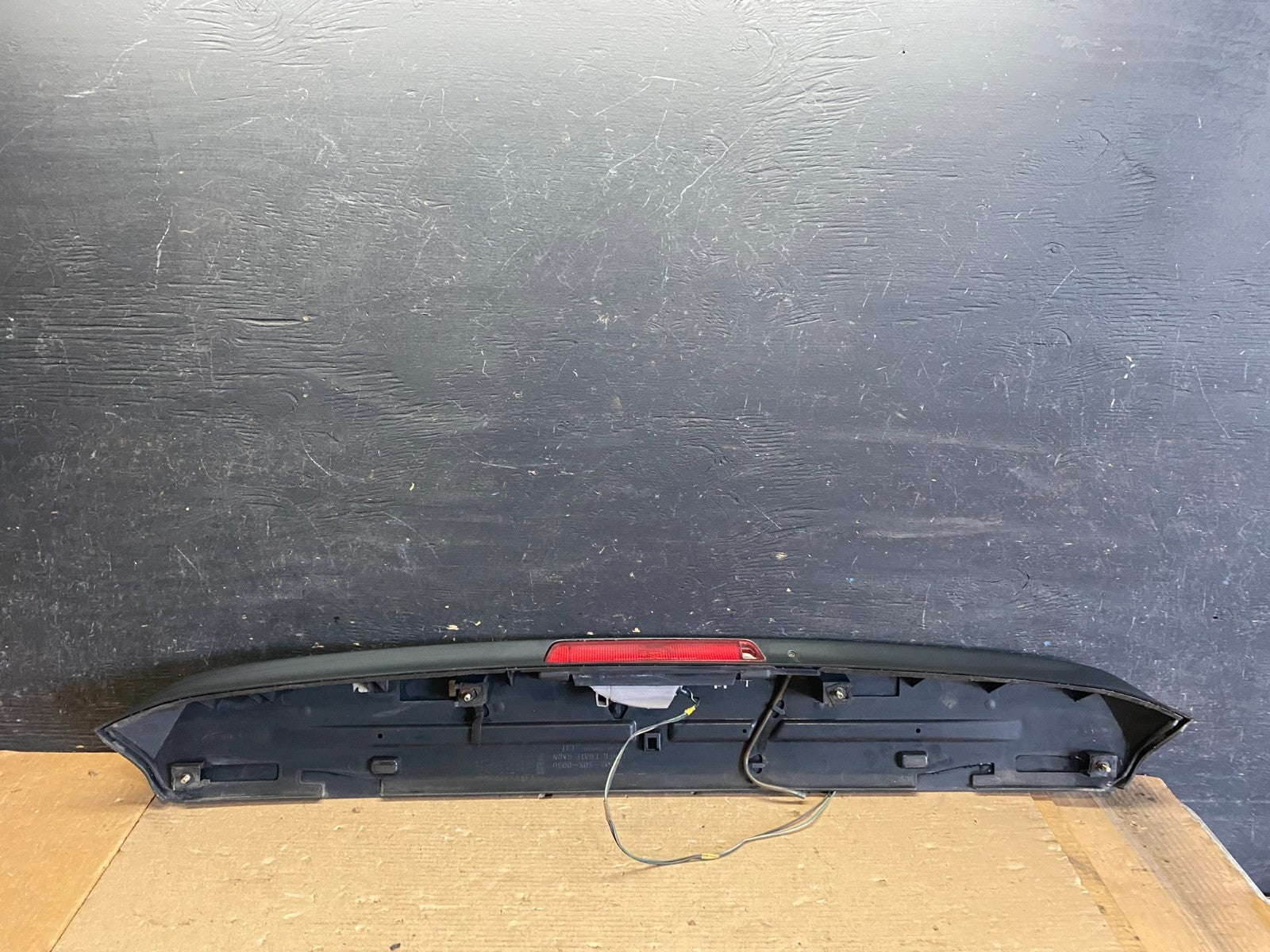 1999 to 2004 Honda Odyssey Rear Trunk Spoiler Gate Oem S1478 DG6