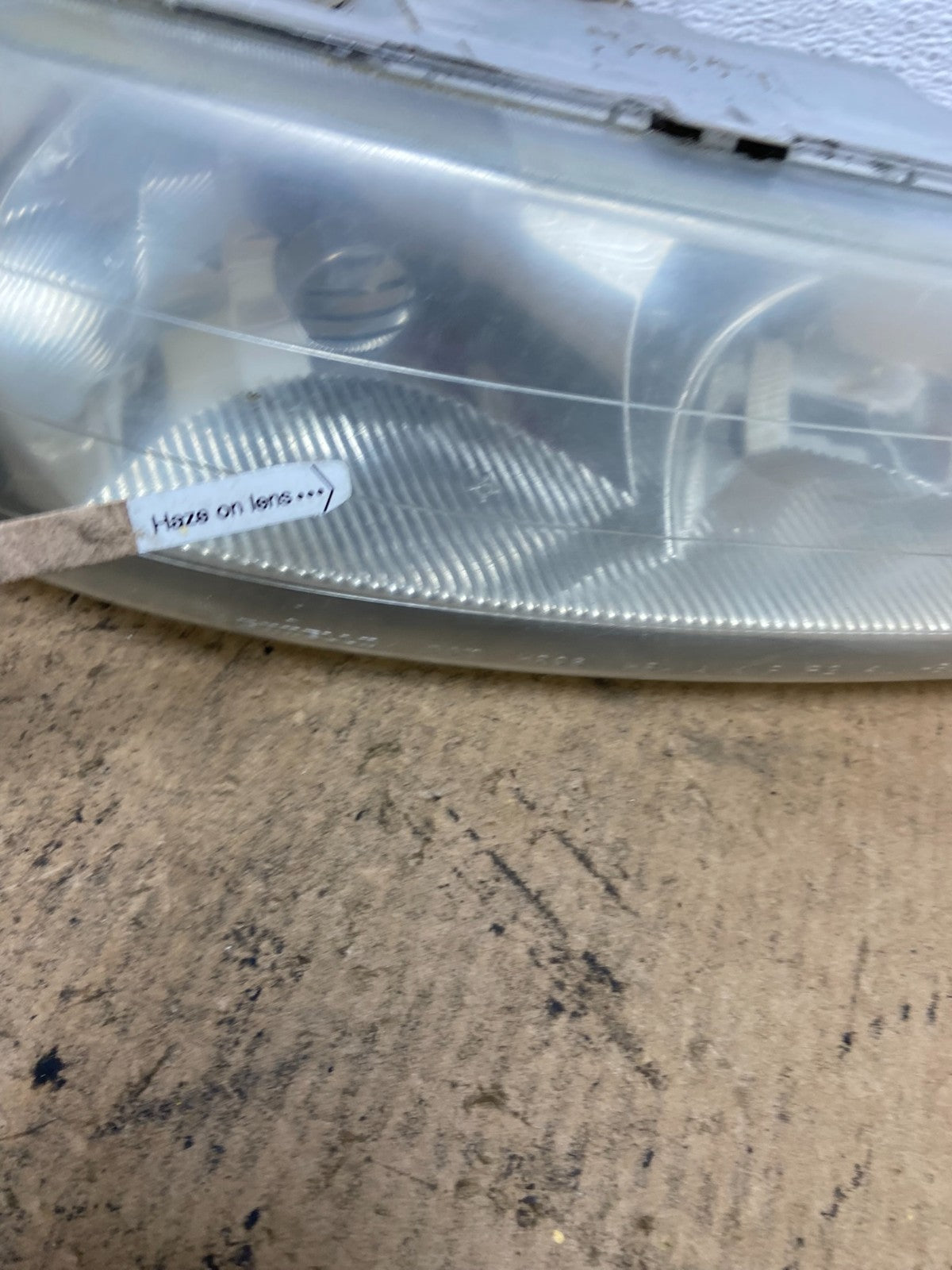 1997-2005 Buick Century Right Passenger RH Side Headlight Halogen AC3719 DW4