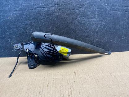 2013 to 2019 Ford Escape Rear Windshield Wiper Motor AG9658 DG0