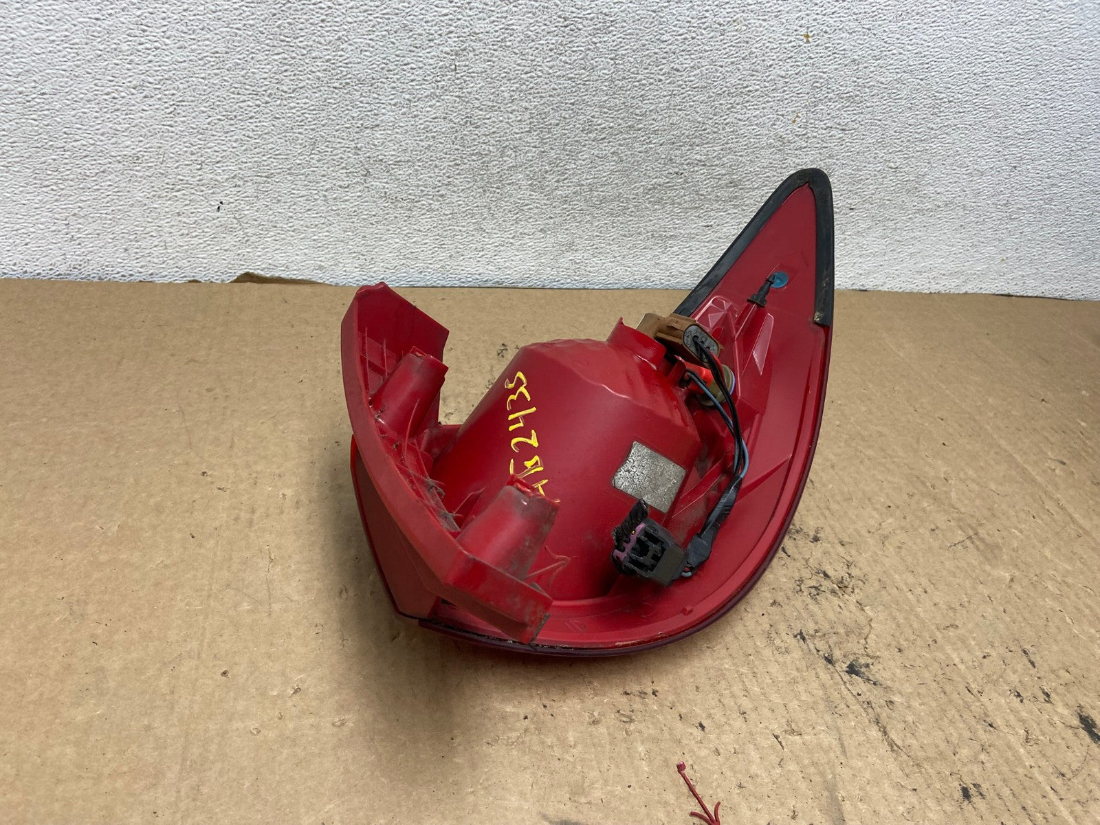 2009 2010 2011 2012 Chevrolet Traverse Left Driver LH Tail Light AG2435 LK5