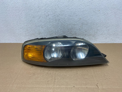 2000 to 2002 Lincoln Ls Right Passenger RH Side Headlight Halogen AE4946 DW0