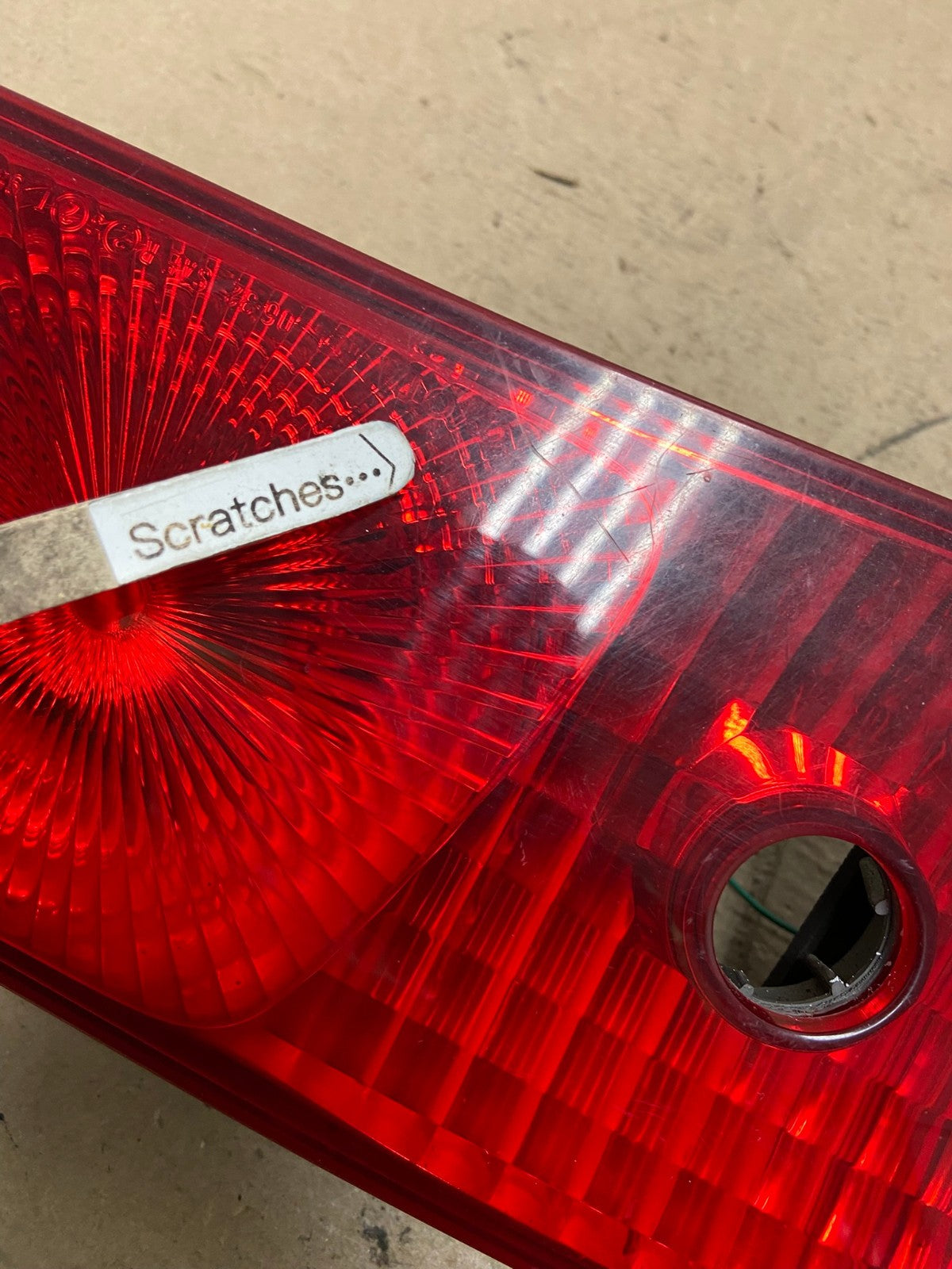 2000-2001 Toyota Camry Tail Light Right Passenger Rh Side Inner AF5058 LK3