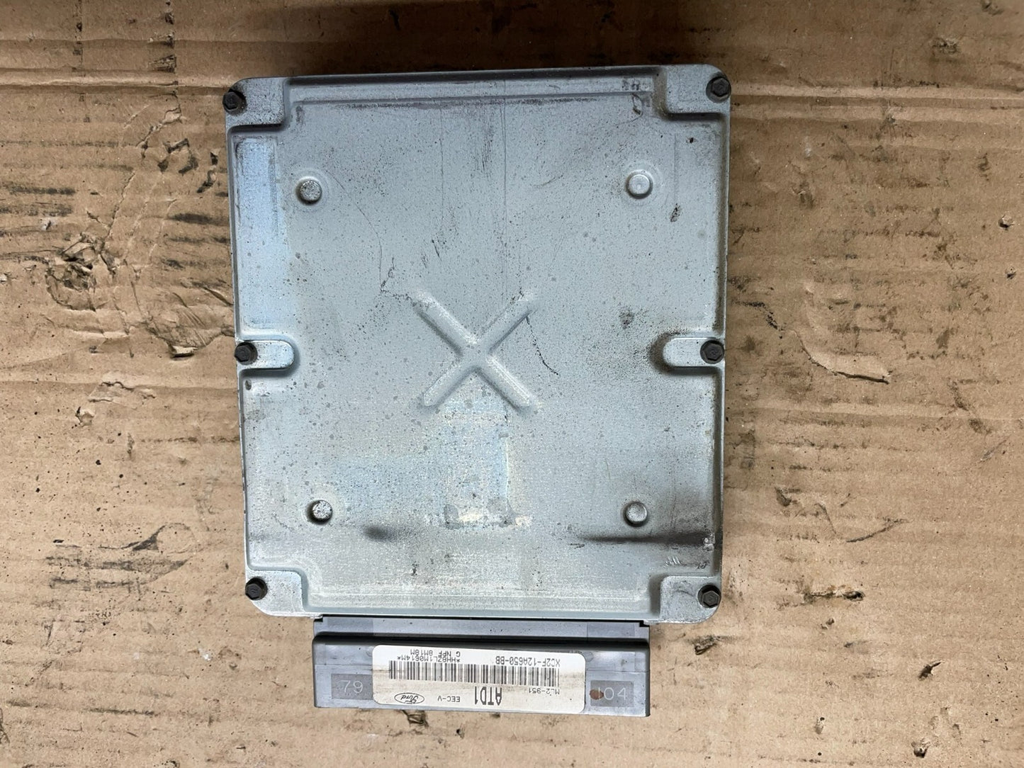 1999 Ford Van E150 4.2L Engine Control Module ECM xc2f-12a650-bb O8520 DG0