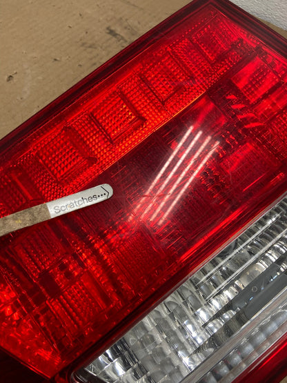 2005 2006 2007 Honda Odyssey Inner Left Driver Lh Tail Light AB8356 LK3